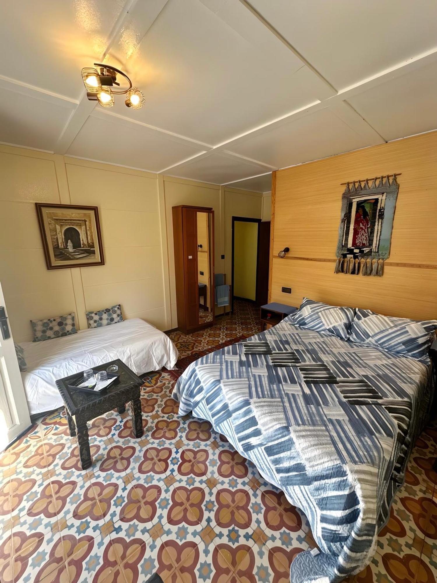 Hotel Les Iris Al Hoceïma Zewnętrze zdjęcie