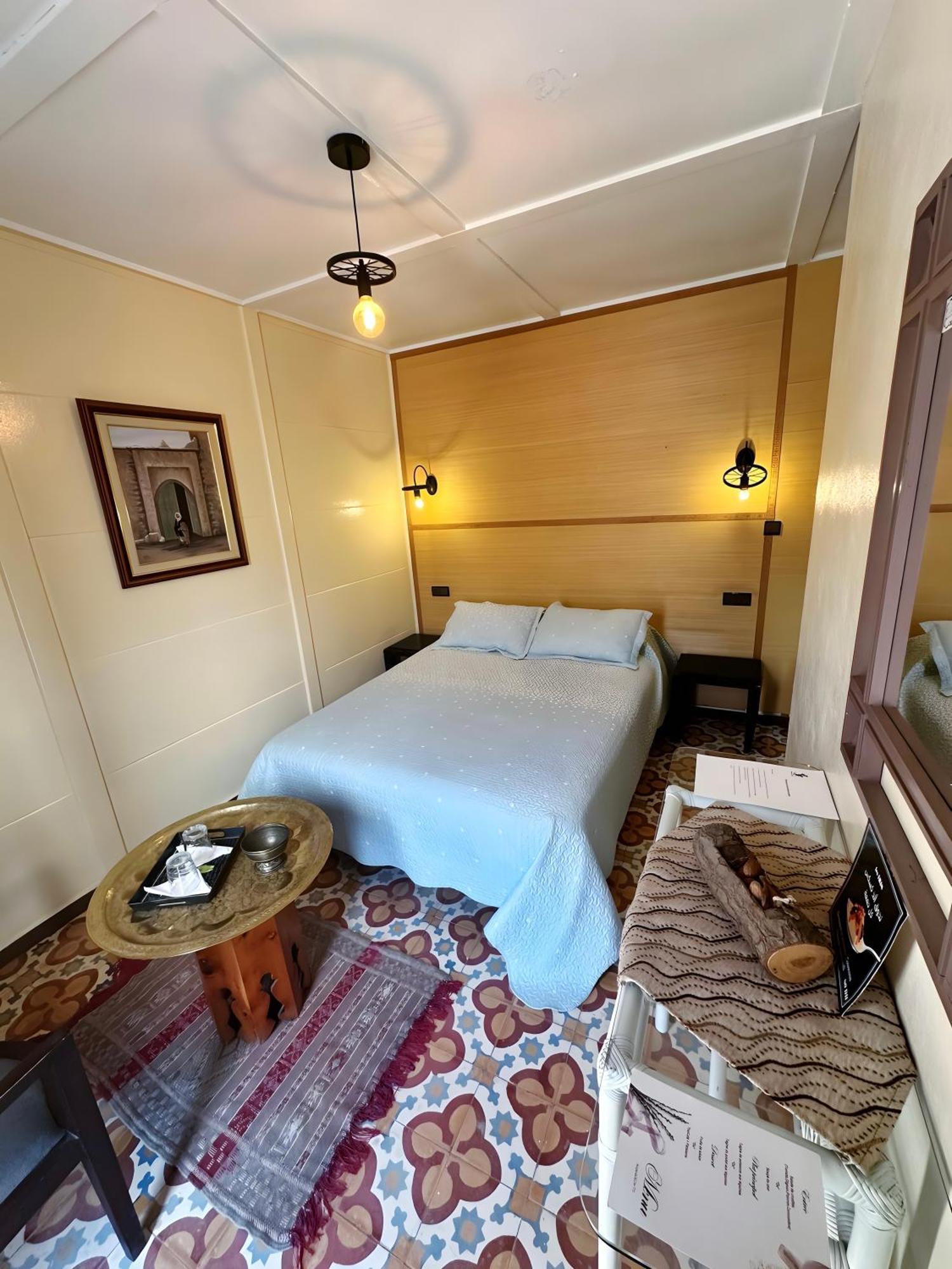 Hotel Les Iris Al Hoceïma Zewnętrze zdjęcie