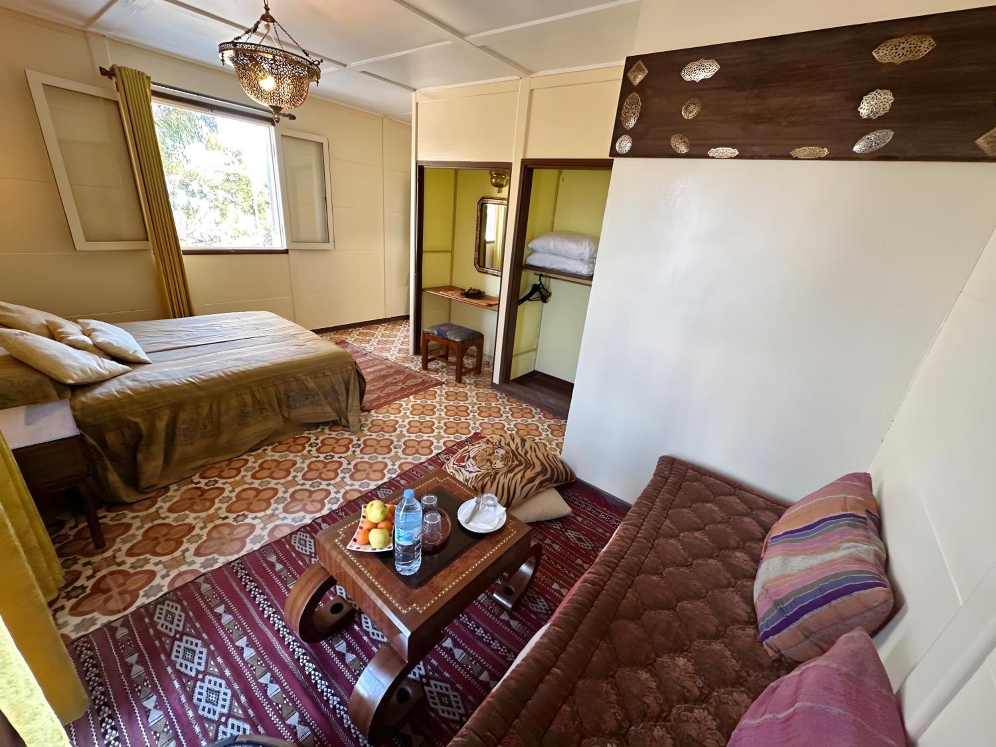 Hotel Les Iris Al Hoceïma Zewnętrze zdjęcie